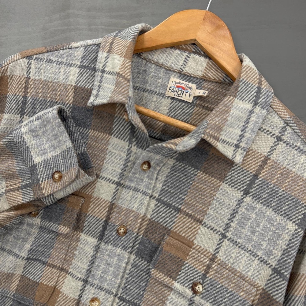 Faherty Brand Plaid Legend Sweater Shirt Gray Tan Long Sleeve Flannel Large